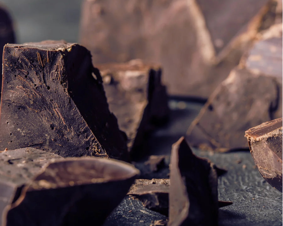 bienfaits du chocolat noir 70% pour la santé et du chocolat sans sucres.