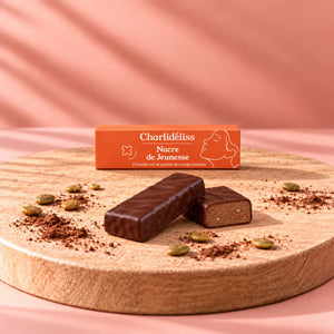 Étui de la barre chocolat collagène végétarien Nacre de Jeunesse de Charlidéliss